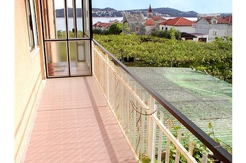 Hrvatska Privát Seget Donji, Eksterijer